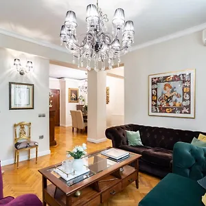 Casa Lu Vilă